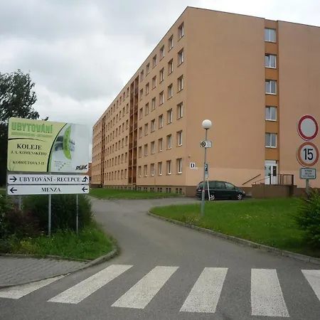 Koleje J.a.komenského Hostel Brno